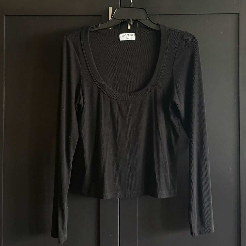 LNA Ribbed Scoop Neck Longsleeve
